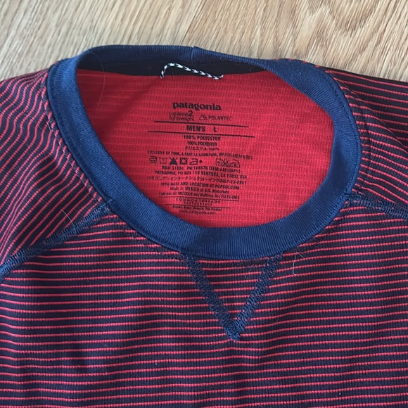 Patagonia Red Capilene 2 Lightweight Long Sleeve - Picture 2 of 5